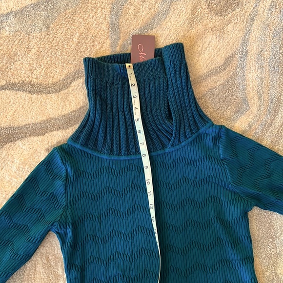 Teal Split Collar Mock Turtleneck - Picture 9 of 13